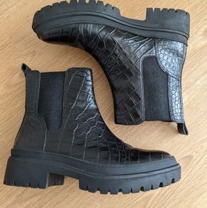 Black Leather Lucky Brand Crocodile Boots